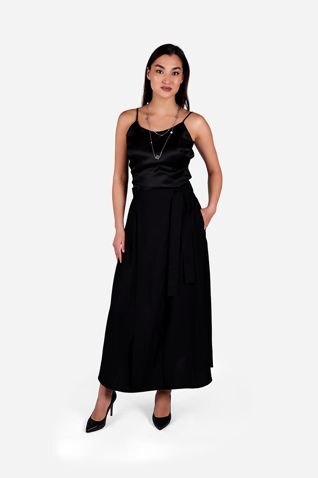 GN-AW Skirt Linen Black